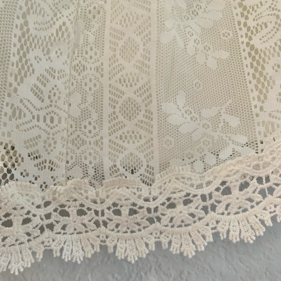 Xhilaration High Neck Lace Sheath Dress with Lining and Adjustable Straps - Picture 10 of 11